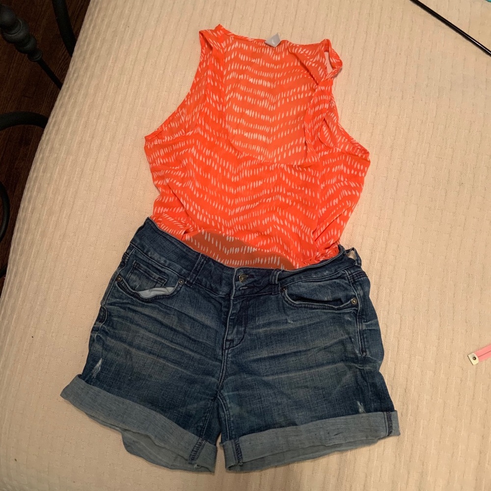 Old navy patterned tank top